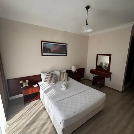 Lägenhetshotell Albayrak Çeşme